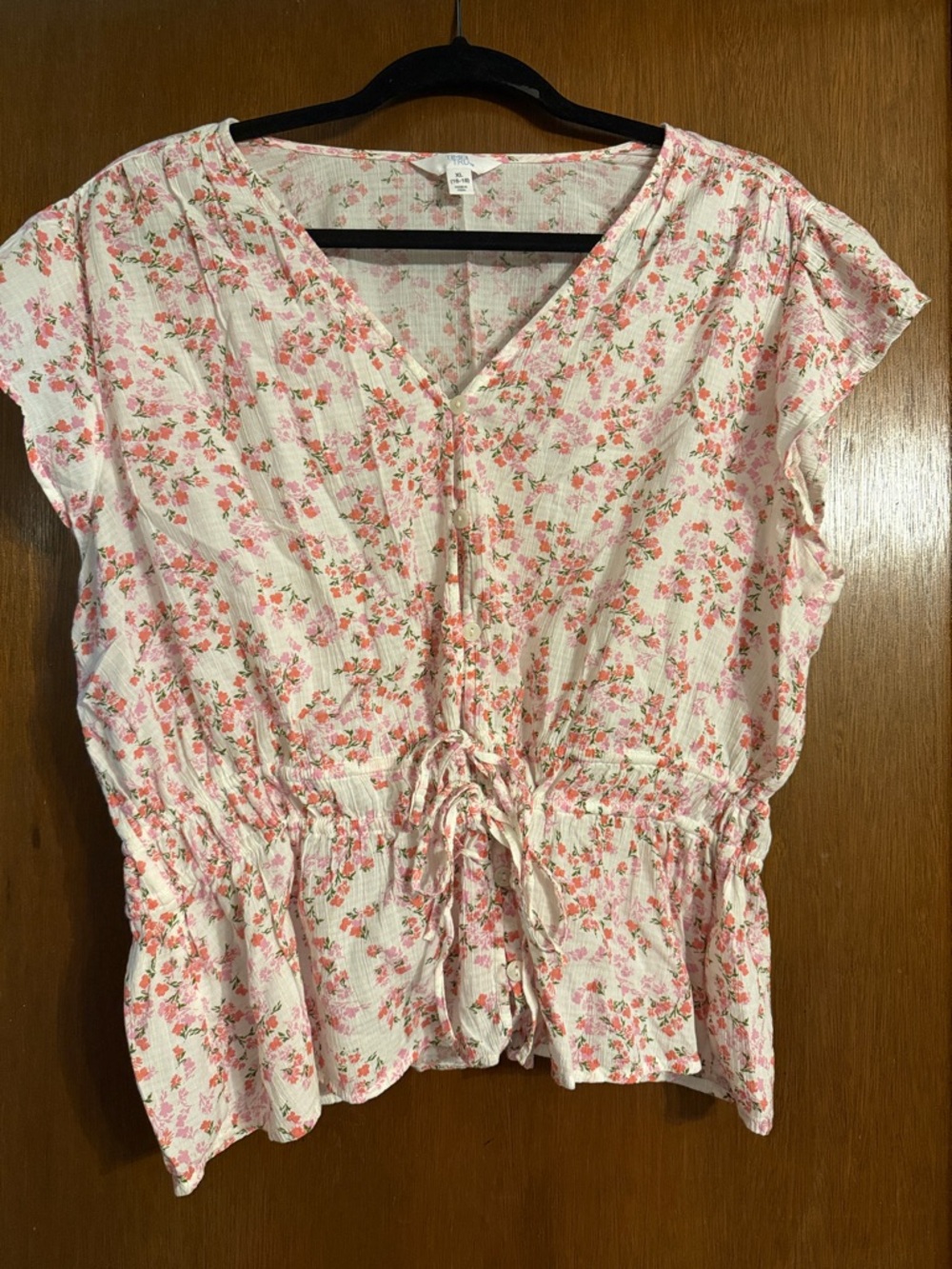 Time and Tru Pink Floral V-Neck Tie-Waist Blouse